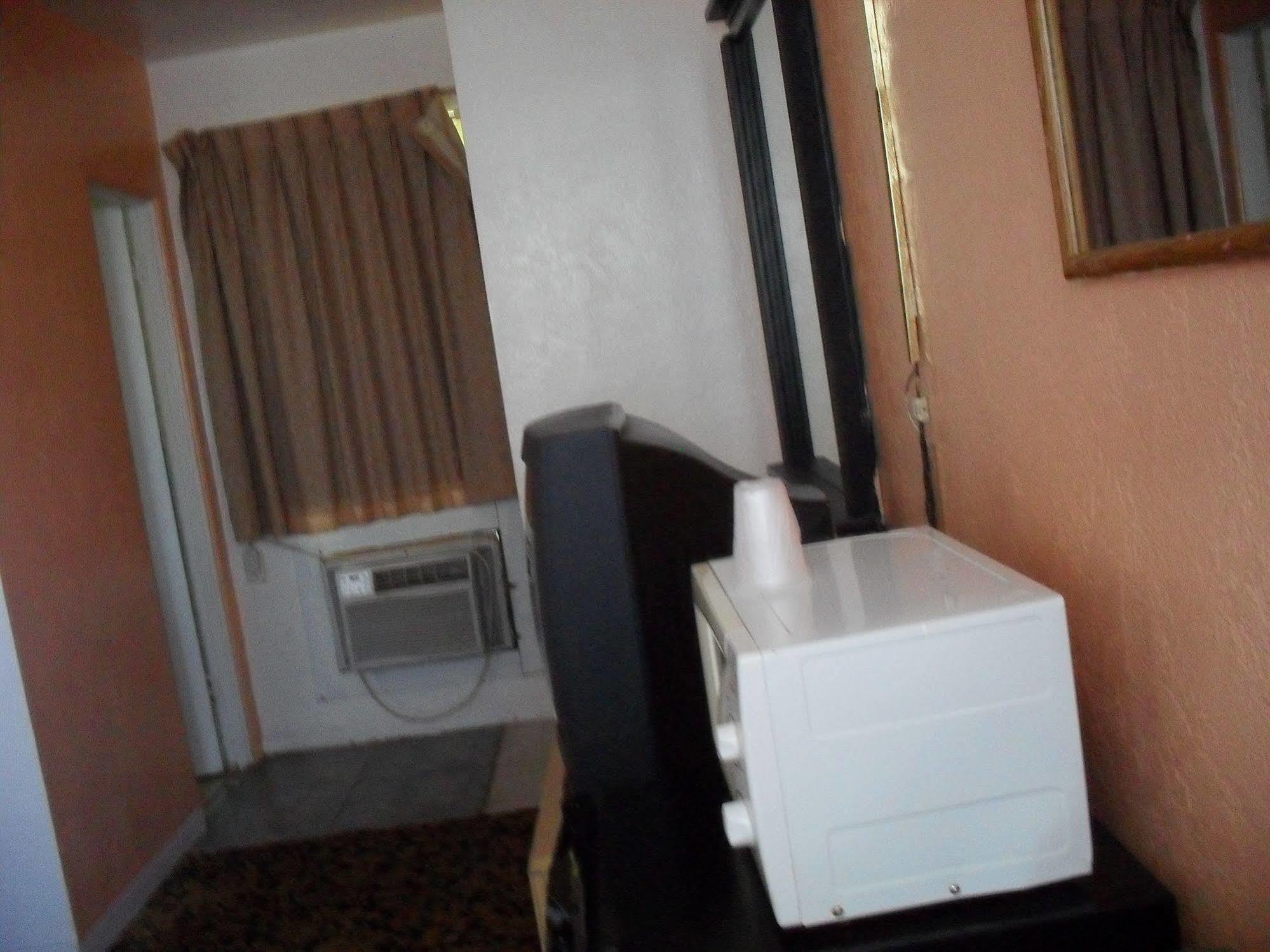 Shore Winds Motel Daytona Beach Exterior photo