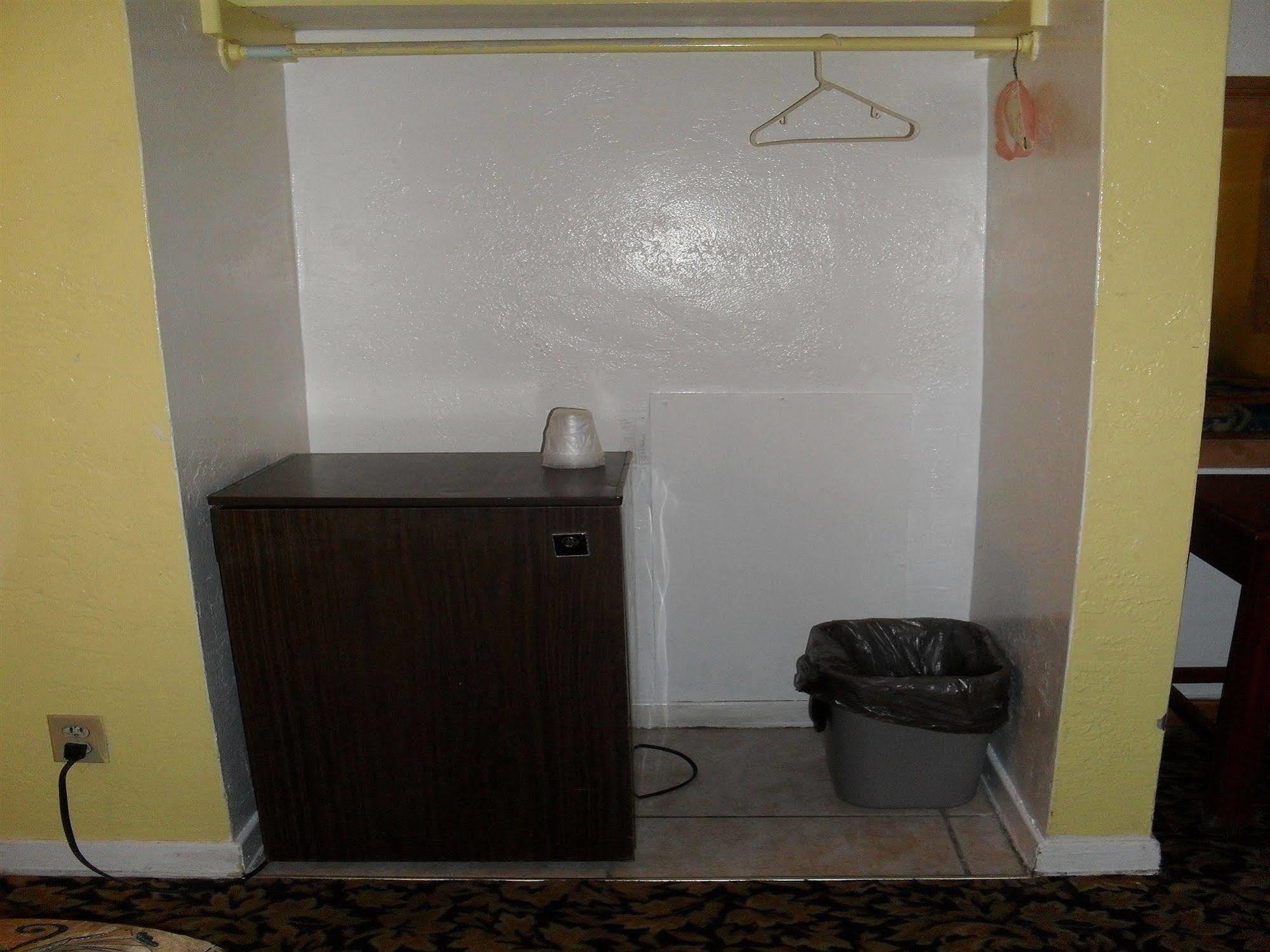 Shore Winds Motel Daytona Beach Exterior photo