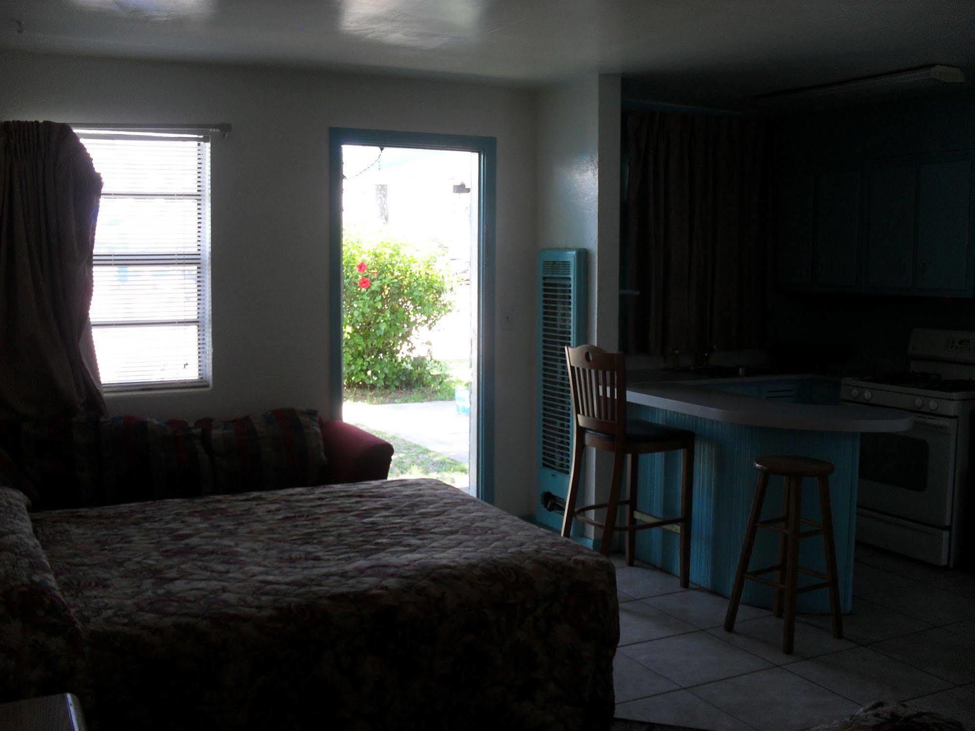 Shore Winds Motel Daytona Beach Exterior photo